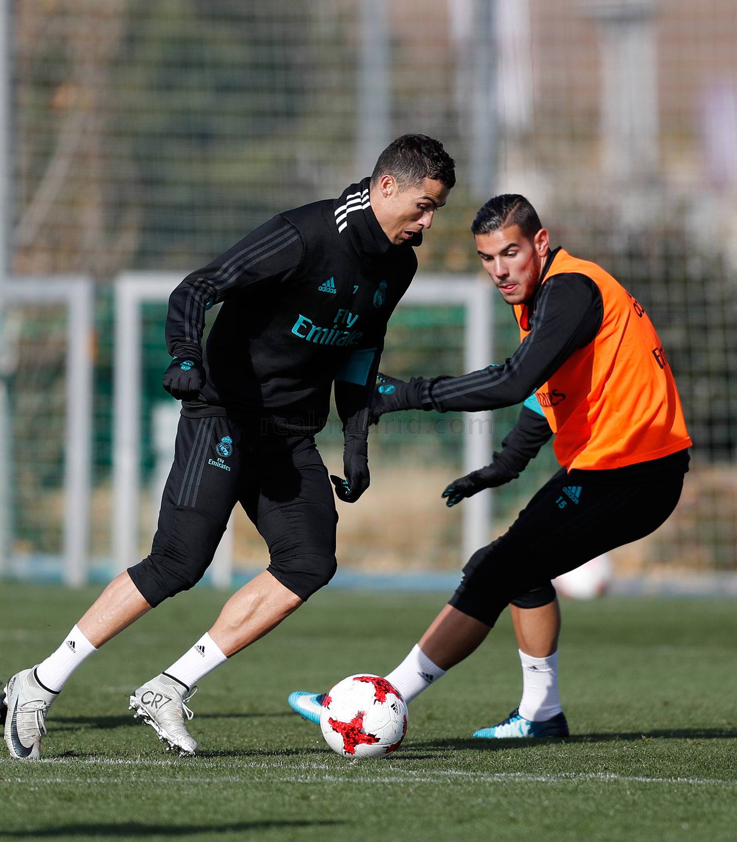 集结日山东男篮备战国王杯；状态回暖细节曝光；震撼外界；医务组通报恢复(戈登50分全场回放)-电竞赛事平台